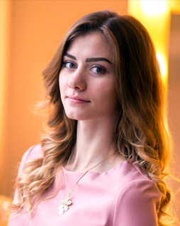 Новосёлова Елена Андреевна